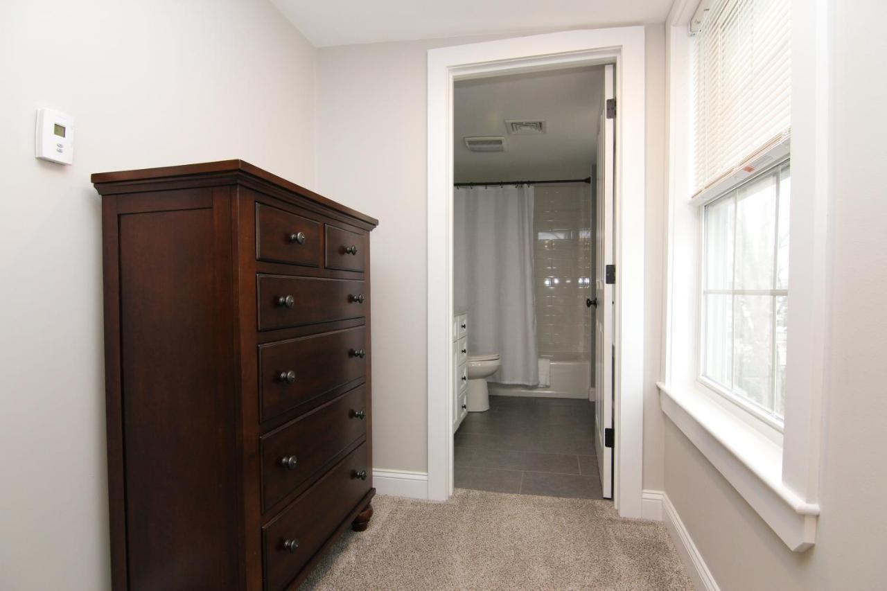 Two Bedroom With Lake View Wolfeboro Exterior foto